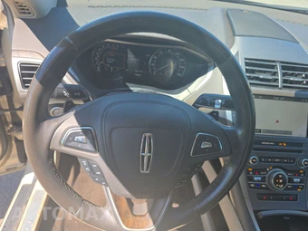 2017 Lincoln MKZ Select – miniatura 10