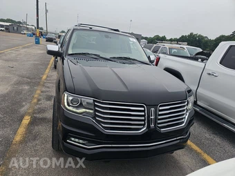 2017 Lincoln Navigator Select – miniatura 2