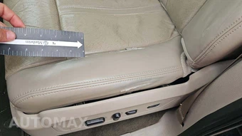 2017 Lincoln Navigator Select – miniatura 27