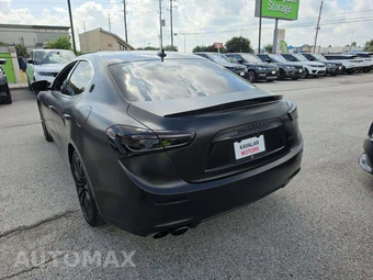 2017 Maserati Ghibli – miniatura 2