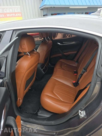 2017 Maserati Ghibli – miniatura 10