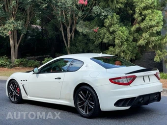 2017 Maserati GranTurismo MC Coupe - miniatura 32
