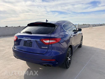 2017 Maserati Levante S – miniatura 10