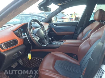 2017 Maserati Levante S – miniatura 13