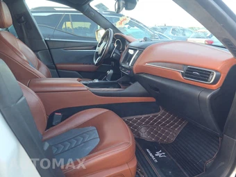 2017 Maserati Levante S – miniatura 14
