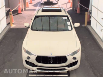 2017 Maserati Levante S – miniatura 2