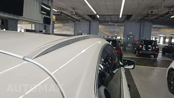 2017 Maserati Levante S – miniatura 33
