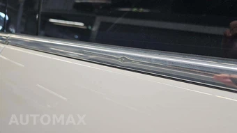 2017 Maserati Levante S – miniatura 38