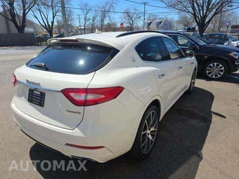 2017 Maserati Levante S – miniatura 3
