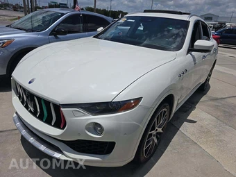 2017 Maserati Levante S
