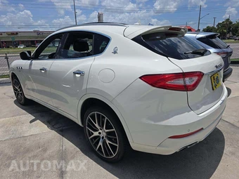 2017 Maserati Levante S – miniatura 2