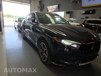 2017 Maserati Levante S - miniatura 3