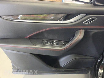2017 Maserati Levante S - miniatura 9