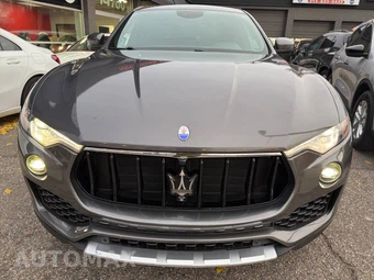 2017 Maserati Levante - miniatura 3