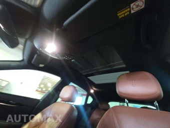 2017 Maserati Levante – miniatura 11