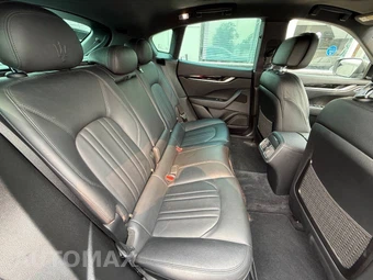 2017 Maserati Levante - miniatura 14