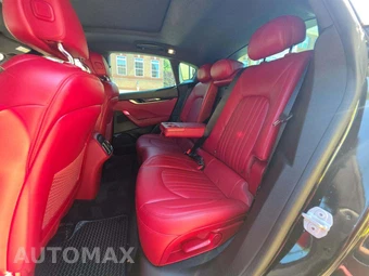2017 Maserati Levante – miniatura 13