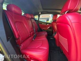 2017 Maserati Levante – miniatura 16