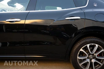 2017 Maserati Levante – miniatura 13
