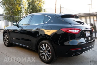 2017 Maserati Levante – miniatura 17