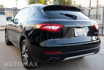 2017 Maserati Levante – miniatura 18