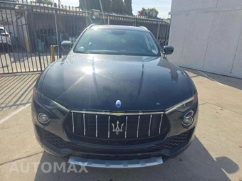 2017 Maserati Levante – miniatura 2