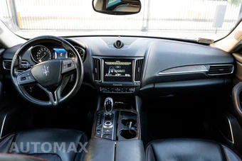 2017 Maserati Levante – miniatura 48