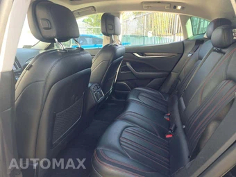 2017 Maserati Levante – miniatura 8