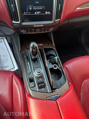 2017 Maserati Levante – miniatura 15