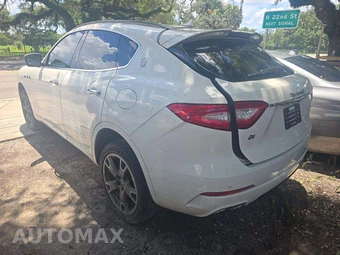 2017 Maserati Levante - miniatura 2