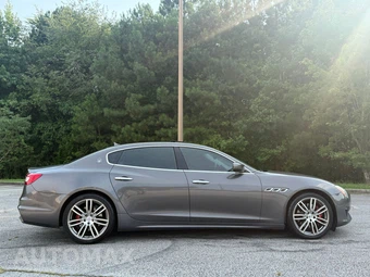 2017 Maserati Quattroporte S GranSport – miniatura 10