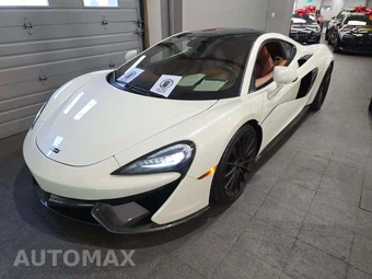 2017 McLaren 570GT