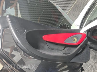2017 McLaren 570S – miniatura 9