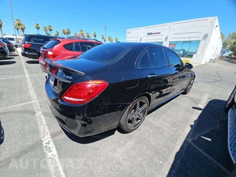 2017 Mercedes-Benz AMG C 43 4MATIC Sedan – miniatura 3