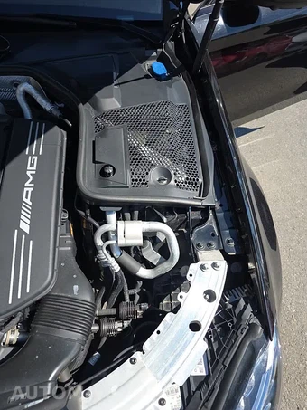 2017 Mercedes-Benz AMG C 63 S Sedan - miniatura 25