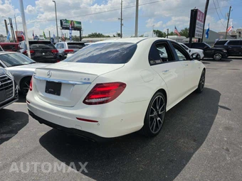 2017 Mercedes-Benz AMG E 43 4MATIC Sedan – miniatura 3
