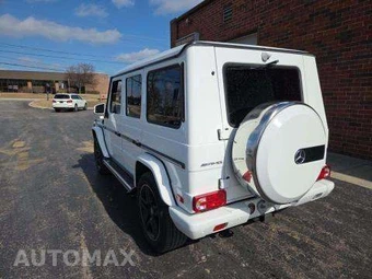 2017 Mercedes-Benz AMG G 63 4MATIC – miniatura 2