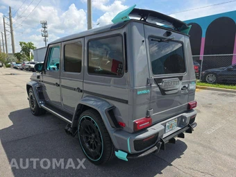 2017 Mercedes-Benz AMG G 63 4MATIC – miniatura 2