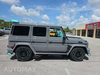 2017 Mercedes-Benz AMG G 63 4MATIC – miniatura 4