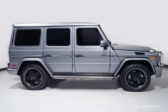 2017 Mercedes-Benz AMG G 63 4MATIC - miniatura 3