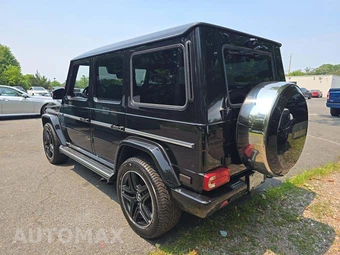 2017 Mercedes-Benz AMG G 63 4MATIC - miniatura 2
