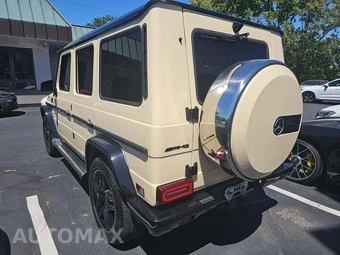 2017 Mercedes-Benz AMG G 63 4MATIC – miniatura 2