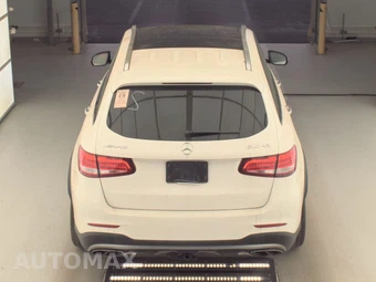 2017 Mercedes-Benz AMG GLC 43 4MATIC – miniatura 6