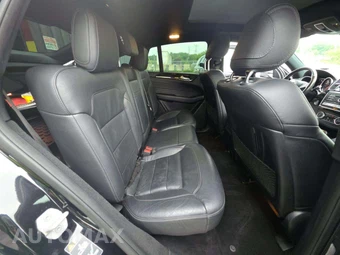 2017 Mercedes-Benz AMG GLE 43 4MATIC - miniatura 16
