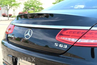 2017 Mercedes-Benz AMG S 63 4MATIC Coupe – miniatura 12