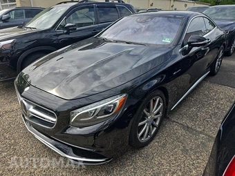 2017 Mercedes-Benz AMG S 63 4MATIC Coupe – miniatura 13