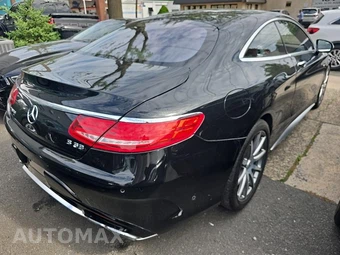 2017 Mercedes-Benz AMG S 63 4MATIC Coupe – miniatura 16