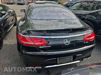 2017 Mercedes-Benz AMG S 63 4MATIC Coupe – miniatura 17