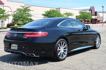 2017 Mercedes-Benz AMG S 63 4MATIC Coupe – miniatura 4