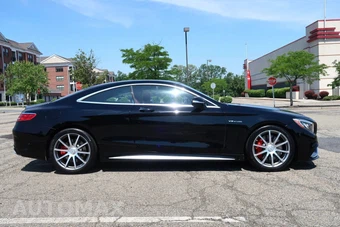 2017 Mercedes-Benz AMG S 63 4MATIC Coupe – miniatura 8